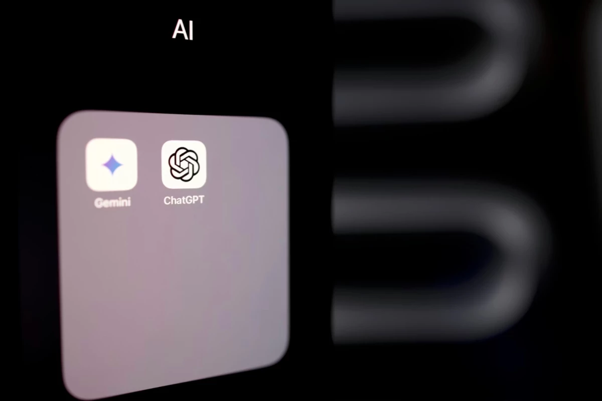 Remova Imperfeições de Lente Rapidamente com o Aprimorador de Vídeos com IA